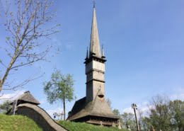 Eglise-en-bois